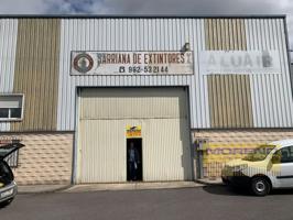 Industrial En alquiler en Sarria photo 0