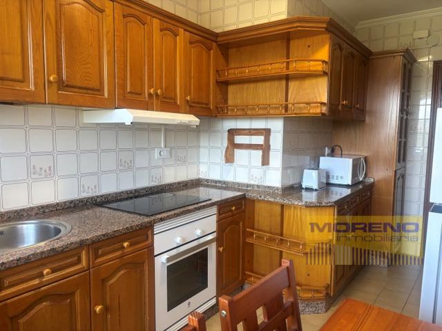 Piso En venta en Sarria photo 0