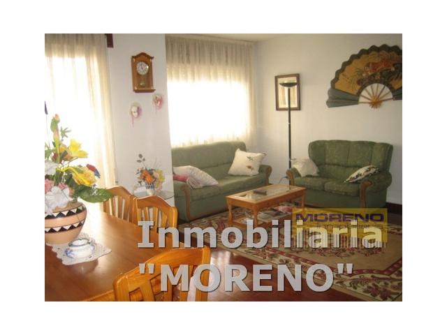 Piso En venta en Sarria photo 0