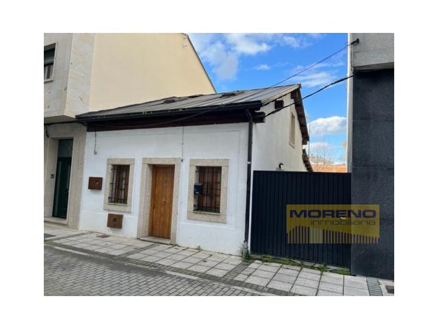 Casa En venta en Sarria photo 0