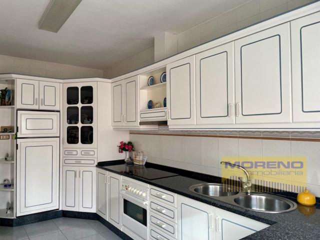 Casa En venta en Sarria photo 0