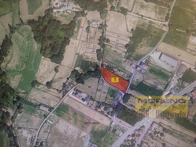 Terreno Urbanizable En venta en Sarria photo 0