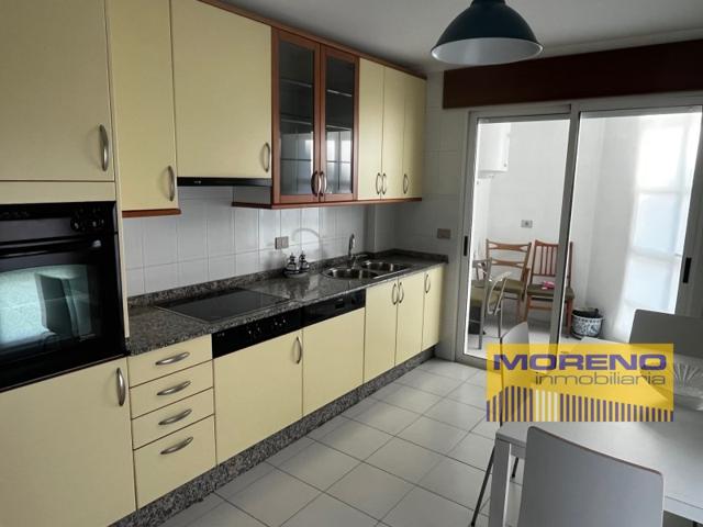 Piso En venta en Sarria photo 0