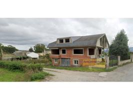 Piso En venta en Sarria photo 0