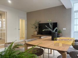 Piso En alquiler en Sarria photo 0