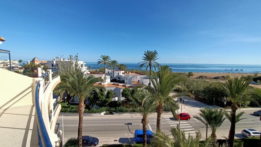 Ático tres dormitorios playa Marinas Denia photo 0