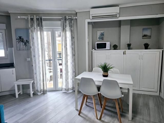 Apartamento en venta en Playa de les Marines, Denia photo 0