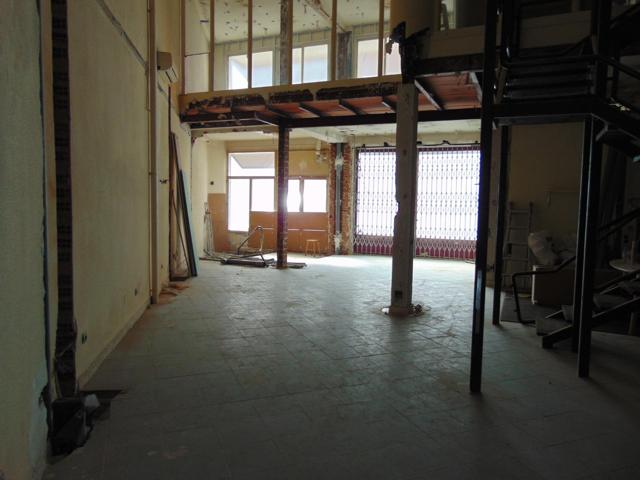 EXCLUSIVO LOCAL EN VENTA CALLE CONSTANCIA PROSPERIDAD photo 0