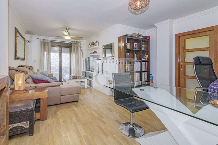 PISO EN VENTA ZAIDIN photo 0