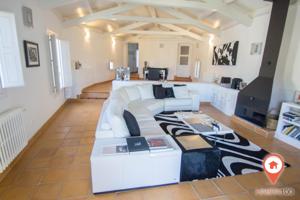 Casa - Chalet en venta en Cuenca de 640 m2 photo 0