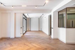Elegante y exclusiva vivienda REFORMADA con terraza en Sant Gervasi - Barcelona photo 0