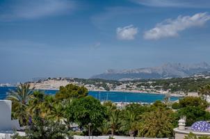 PARCELA CON VISTAS SOBRE EL PUERTO DEPORTIVO DE MORAIRA CON VISTAS AL MAR GEORGEUS photo 0