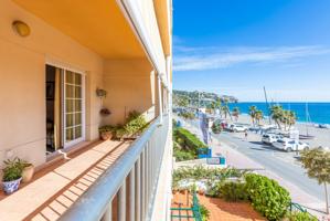 Se Vende Fabuloso piso con vista al mar en La Herradura photo 0