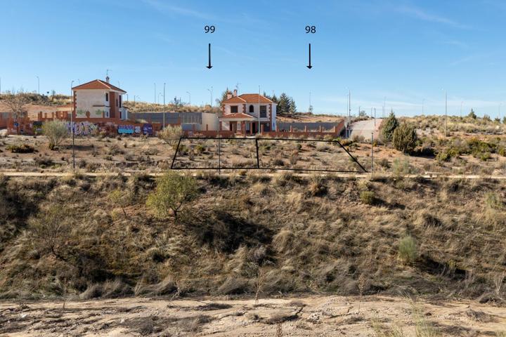 Venta de parcela urbana en Otura (Zona Santa Clara Golf) photo 0