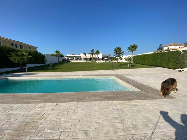 Chalet unifamiliar en venta en Sierra Bermeja photo 0