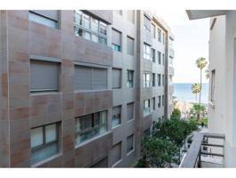 Venta de piso en Estepona photo 0