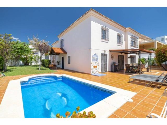 Chalet unifamiliar en venta en Seghers(29680) photo 0
