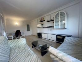 Venta de piso en Estepona photo 0