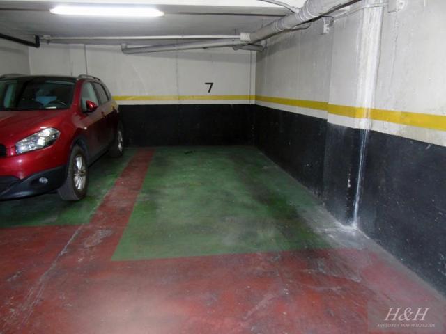 HH vende plaza de garaje en Burjassot -- H H Asesores inmobiliarios en Burjassot-. photo 0