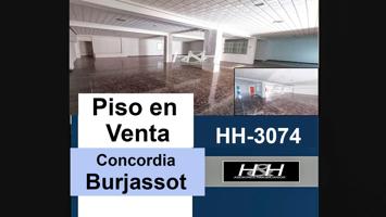 Planta Baja En venta en Pza. Concordia, Burjassot photo 0