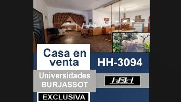 Unifamiliar En venta en Universidades, Burjassot photo 0