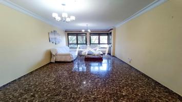 Dúplex En venta en Burjassot, Burjassot photo 0