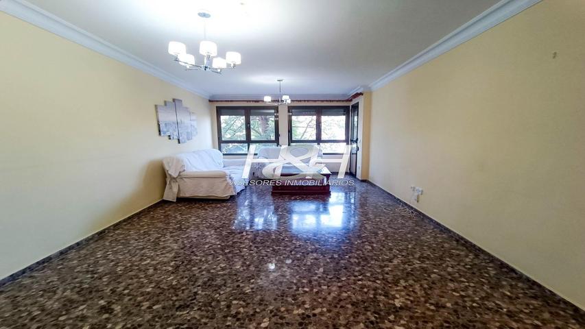 Dúplex En venta en Burjassot, Burjassot photo 0