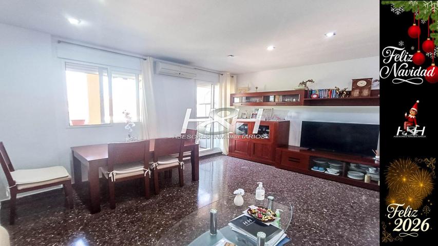 Amplio y luminoso dúplex en El Castell. - HH Asesores, Inmobiliaria en Burjassot.- photo 0