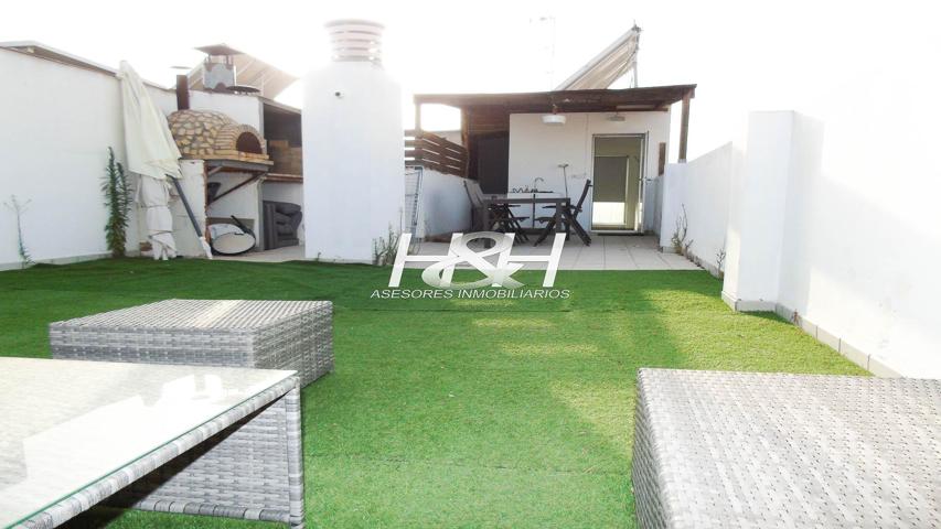 Sensacional ático tríplex en Zona Universidades. - HH Asesores, Inmobiliaria en Burjassot-. photo 0
