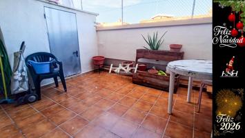 Piso de 82 m2 exterior, con terraza, balcón y cocina ampliada junto a Plaza de la Concordia. photo 0