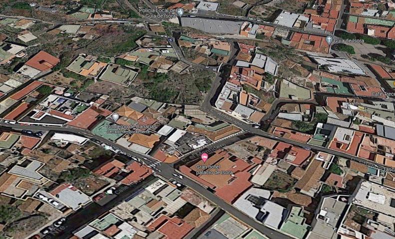 Parcela céntrica en Guia de Isora photo 0