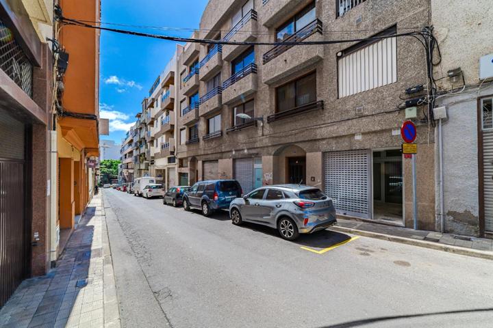 SE VENDE PISO 2 HAB. EN SANTA CRUZ CENTRO photo 0