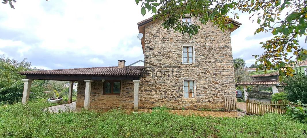 Casa de piedra en Bergondo, A Coruña. Ref. C1376 photo 0