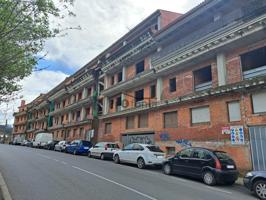 Edificio en construcción en Betanzos. photo 0