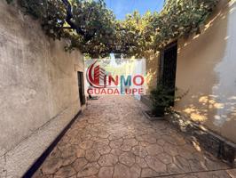 Casa - Chalet en venta en Murcia de 181 m2 photo 0