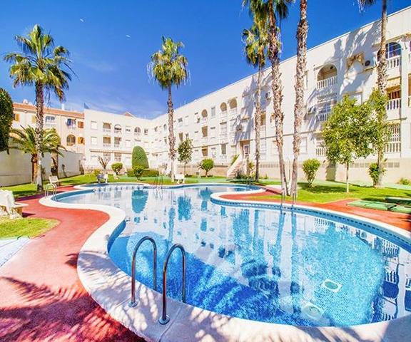 Apartamento con dos dormitorios en Torrevieja photo 0