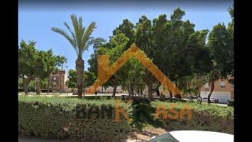 SE VENDE O SE ALQUILA LOCAL COMERCIAL EN SANTA MARÍA DEL ÁGUILA ZONA LEVANTE photo 0