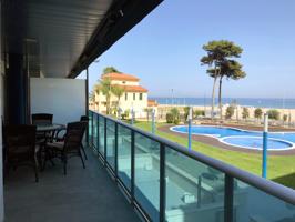 ¡Excepcional Vivienda Frente al Mar en Torredembarra! photo 0