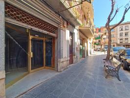 Local comercial en C- Hernandez Sanahuja, Tarragona. photo 0