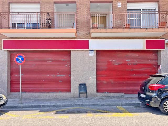 Excelente local en C- Alcalde Marian Fonts, La Canonja, Tarragona. photo 0