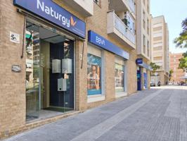 Excelente local comercial en Bloc Tarragonés, Sant Pere i Sant Pau photo 0