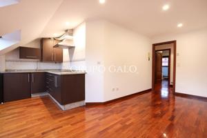 Ático en venta en Vigo de 56 m2 photo 0