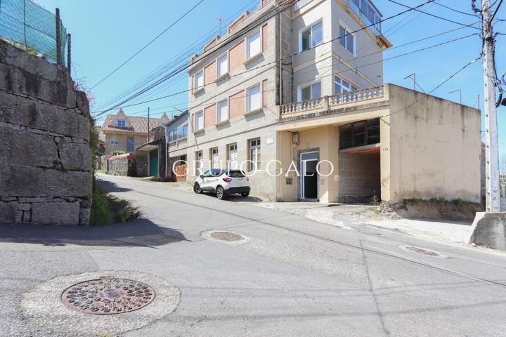 Casa - Chalet en venta en Vigo de 526 m2 photo 0