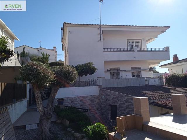 CHALET EN LA POBLA DE MONTORNES photo 0