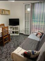 Acogedor apartamento en el centro, a un paso de la playa y la estación de Renfe photo 0