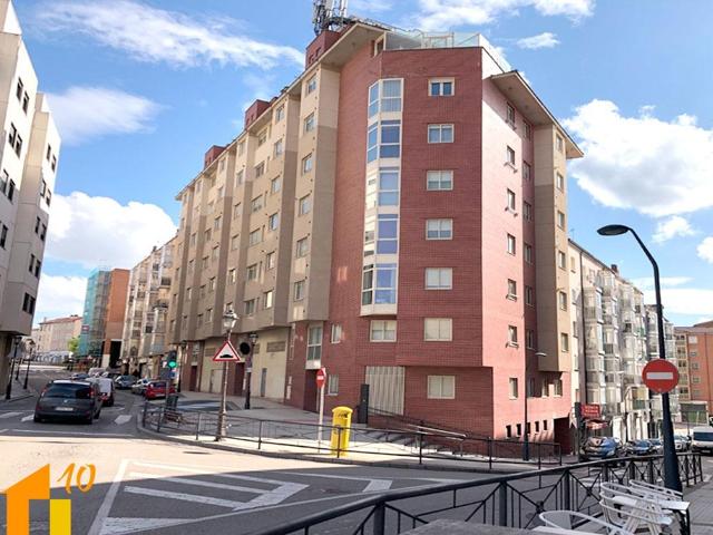 Apartamento en venta en Calle Francisco Salinas. photo 0