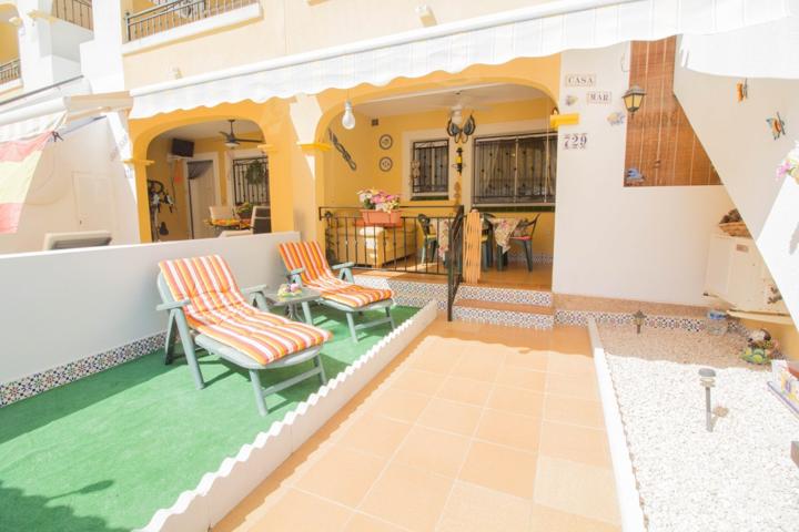 BUNGALOW EN PLANTA BAJA EN ALQUILER, SOLO DE SEPTIEMBRE HASTA JUNIO. photo 0