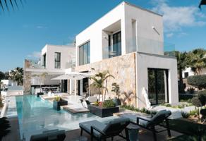 IMPRESIONANTE VILLA EN VENTA EN EL PRESTIGIOSO ENTORNO DE LAS COLINAS GOLF. photo 0