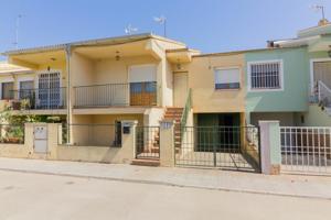 CASA CON GARAJE EN SAN BARTOLOMÉ (ORIHUELA). photo 0