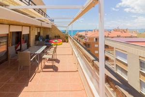 INCÉIBLE ÁTICO CON TERRAZA DE MÁS DE 40M2 EN TORREVIEJA (ZONA AVENIDA PURÍSIMA) photo 0